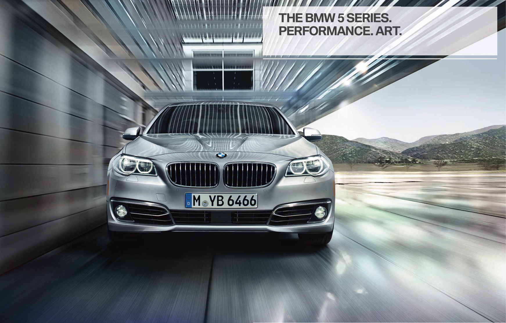 2014 BMW 5-Series Brochure Page 18
